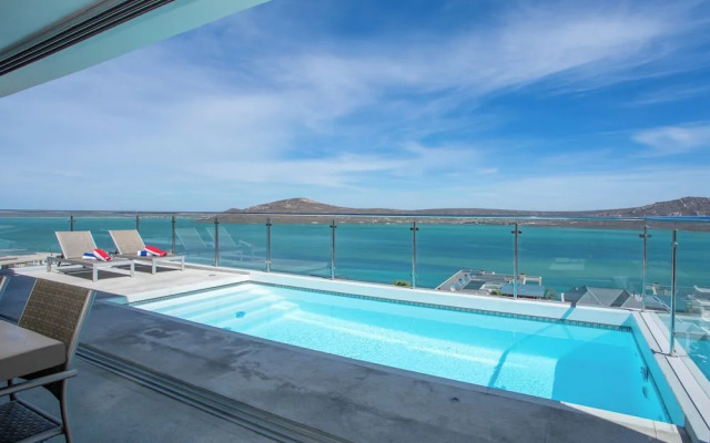 The View Langebaan with Heated Pool