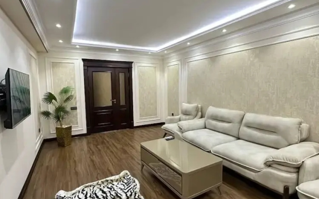 Apartments near metro station Minor