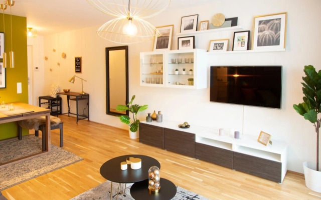 Cozy & Cool Apartment * 5 Min to City Center