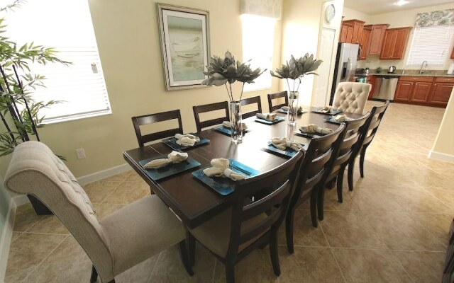 ChampionsGate by Blue Travel