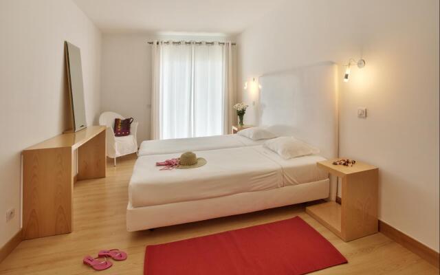 Marina Club Suite Hotel