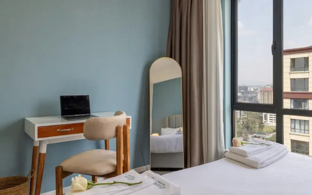 Alba Gardens City Views by YourHost