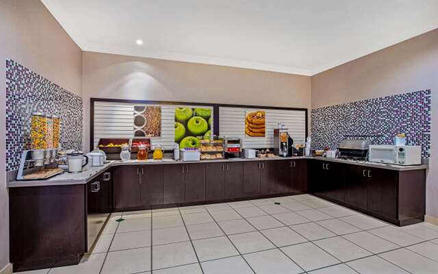 La Quinta Inn & Suites by Wyndham Modesto Salida