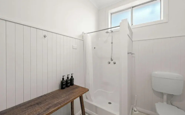 Stylish 3 Bedroom Townhouse - Hobart CBD