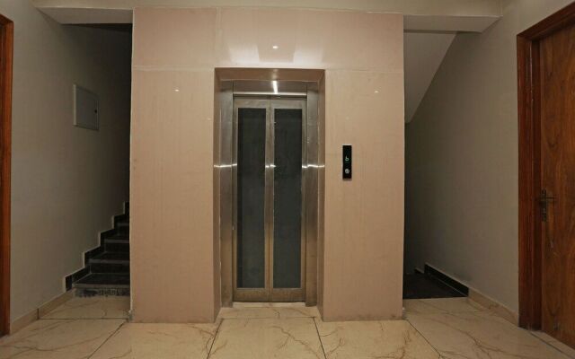 OYO 24626 Palm Garden Suites