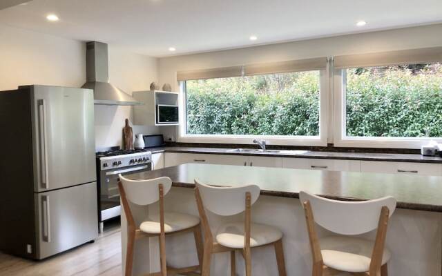 Belle of Bright – A Bright Escape