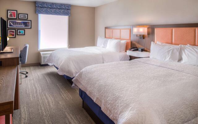 Hampton Inn & Suites Wixom