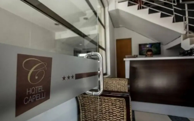 Hotel Capelli Express
