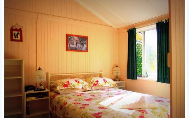 Coral Lodge Bed and Breakfast Inn