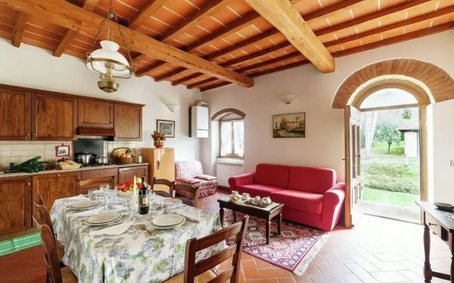 Exquisite Farmhouse in Poppi, Tuscany with Swimming Pool