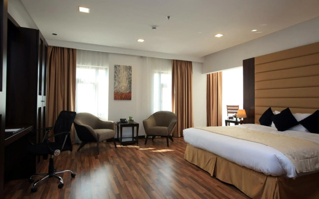 Golden Tulip Al Khobar Suites