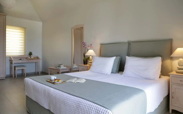 Costa Rossa -Adults Only