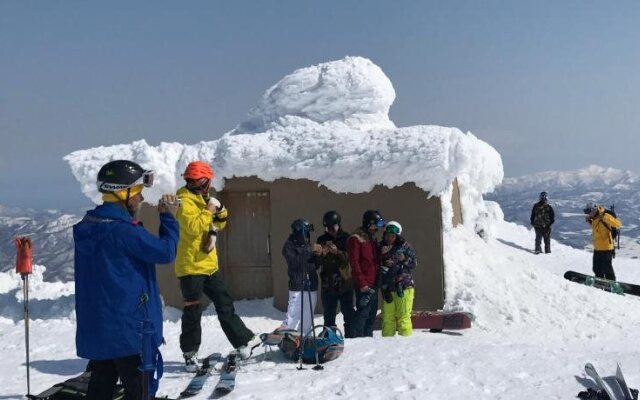 NISEKO TRAIL-HEAD lodge
