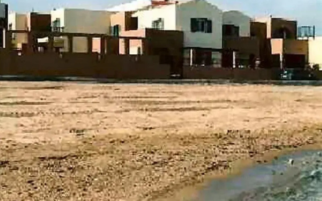 Pela Mare Apartments