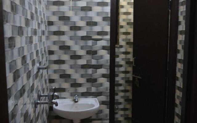 Shubham Hotel