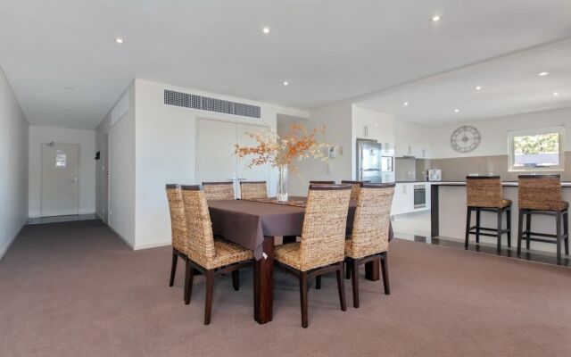 Alta Mira, Unit 14, 12 - 14 Soldiers Point Rd