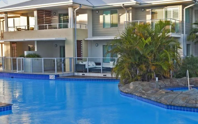 Pacific Blue Apartment 142, 265 Sandy Point Road