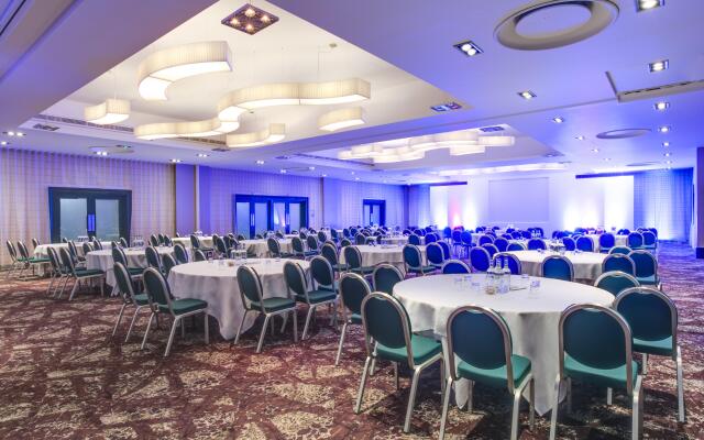 Crowne Plaza Stratford Upon Avon by IHG