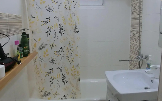 Апартаменты на улице Красногеройская 65