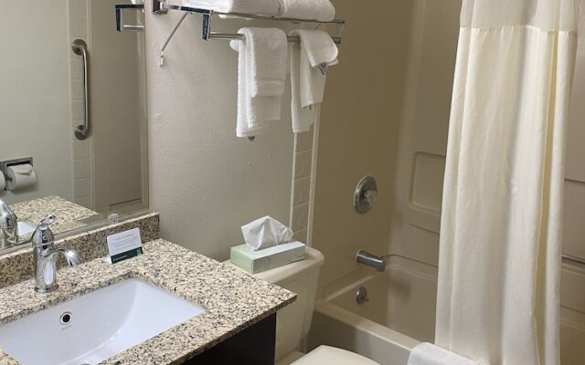 Quality Inn