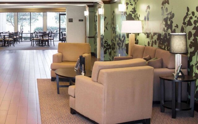 Sleep Inn & Suites Smithfield near I-95