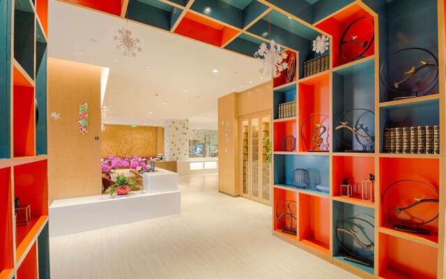 Ramada Encore Lingbao