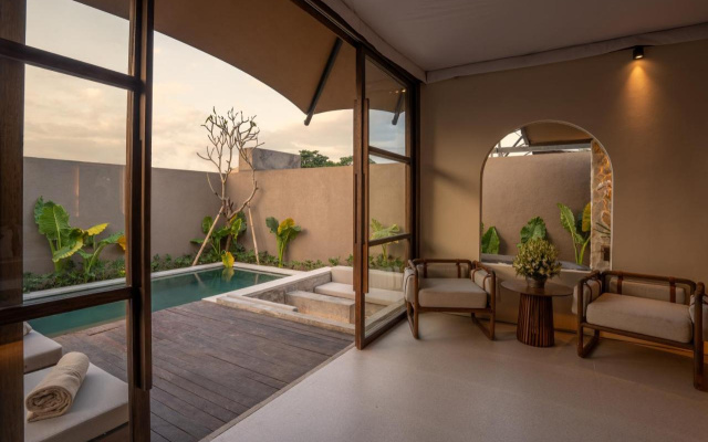 Ubud Mas Glamping Luxury Tent