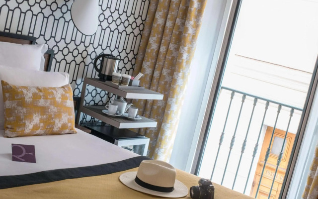 Mercure Nice Marche aux Fleurs