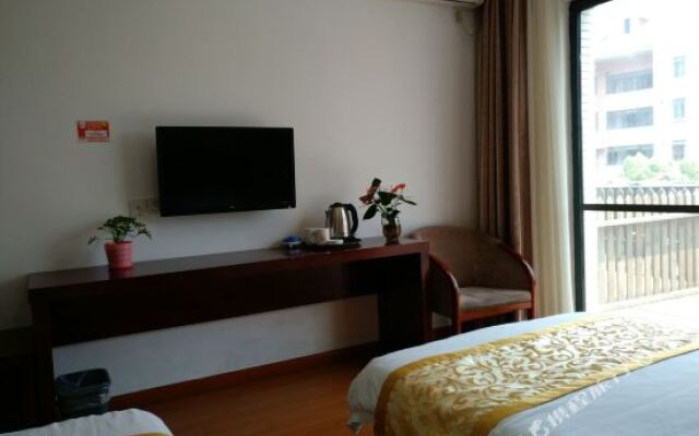 Yiting 6+E Hotel (Shanghai Waigaoqiao)