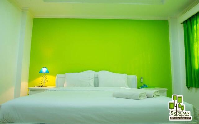 Srisupan Grand Royal Hotel