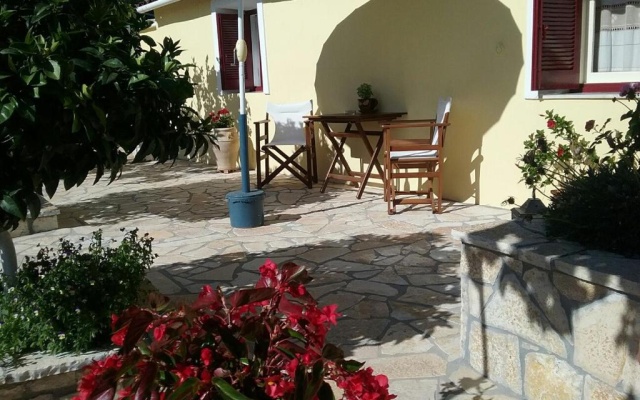 Voula Apartments