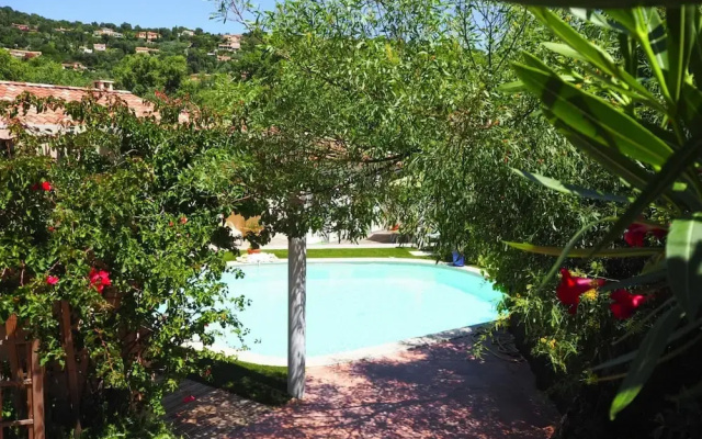 Pretty and Modern Villa With Private Pool, Cavalaire-sur-mer
