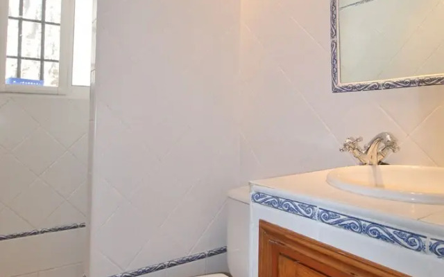 1066 Villa Laero