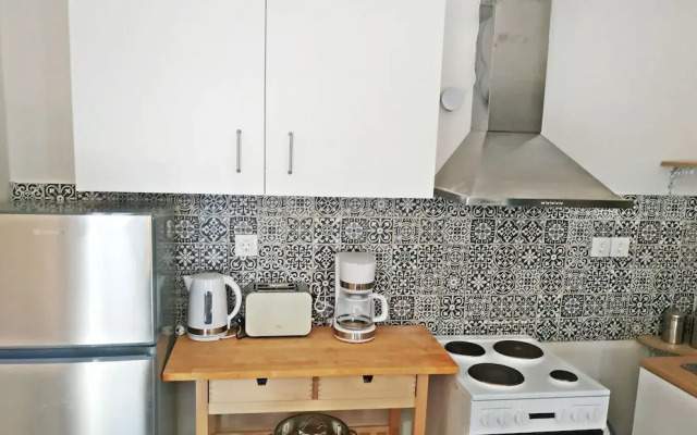 Old Harbour Apartments by CorfuEscapes