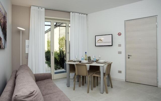 Camelot Appartamenti - Business e Holiday