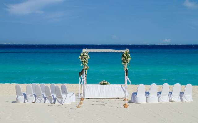 Viva Azteca by Wyndham, A Trademark All Inclusive Resort