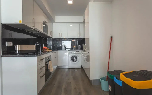 Aqui H Casa by Atlantic Holiday