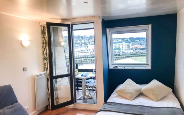 Les Marinas 16503
