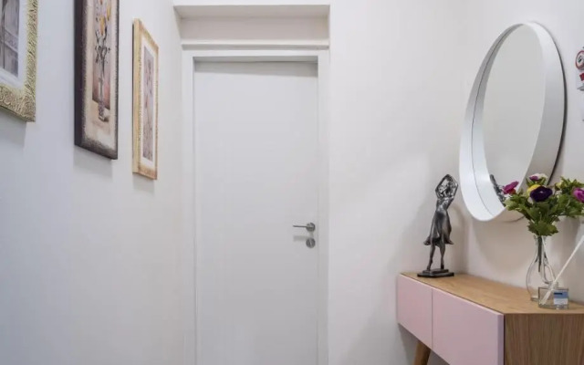 PORT CITY HAIFA - Luxury Apartments 50 mtrs From The Beach