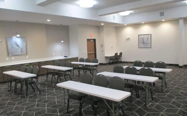 Best Western Plus Chickasha Inn