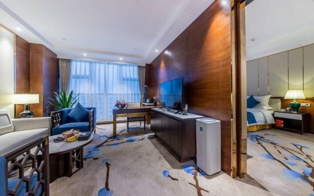 Days Hotel by Wyndham Chongqing Keyuan