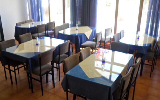 Hotel Grivas