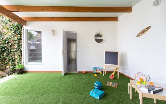 Duplex Acorán with pool and sea view