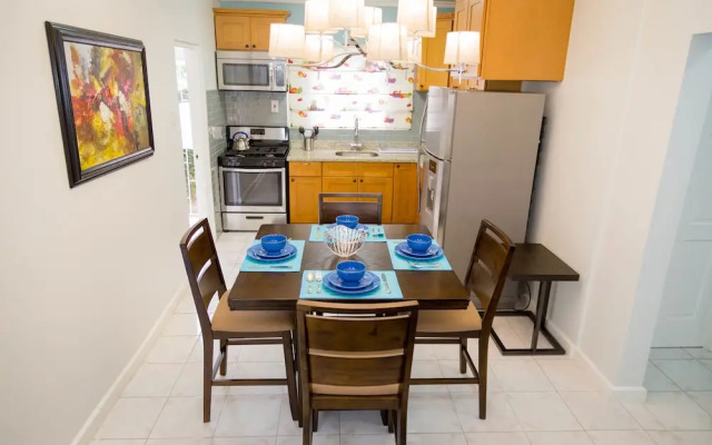 Centrally Located Guest Apartments II
