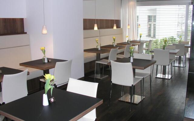 harry's home Berlin-Moabit hotel & apartments