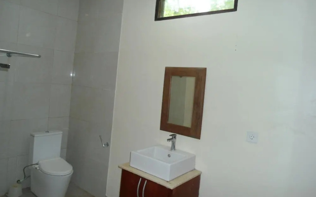 Arya Residence