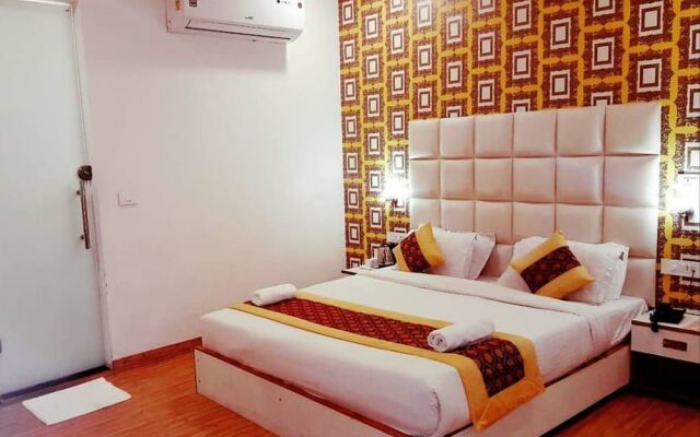 Chanson Hotel