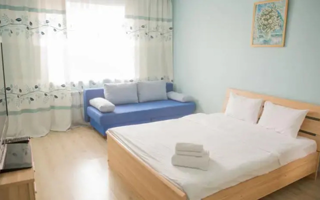 AHome 10 at Balzak str