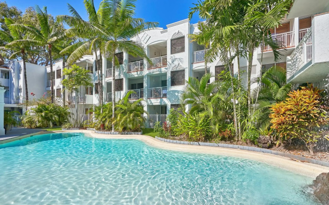 Alassio Palm Cove