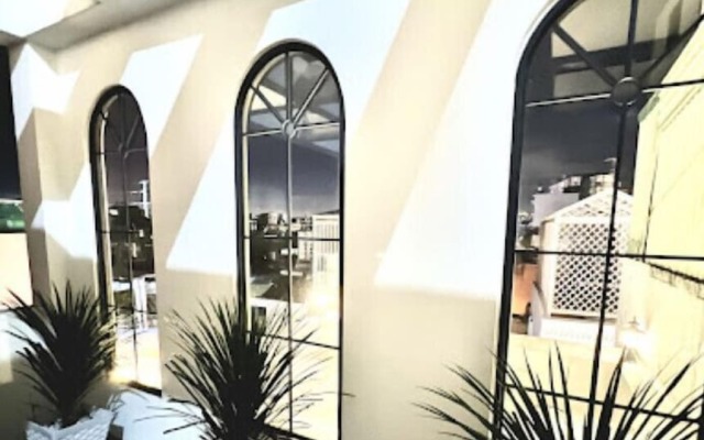 Rose Hotel - by Bay Luxury